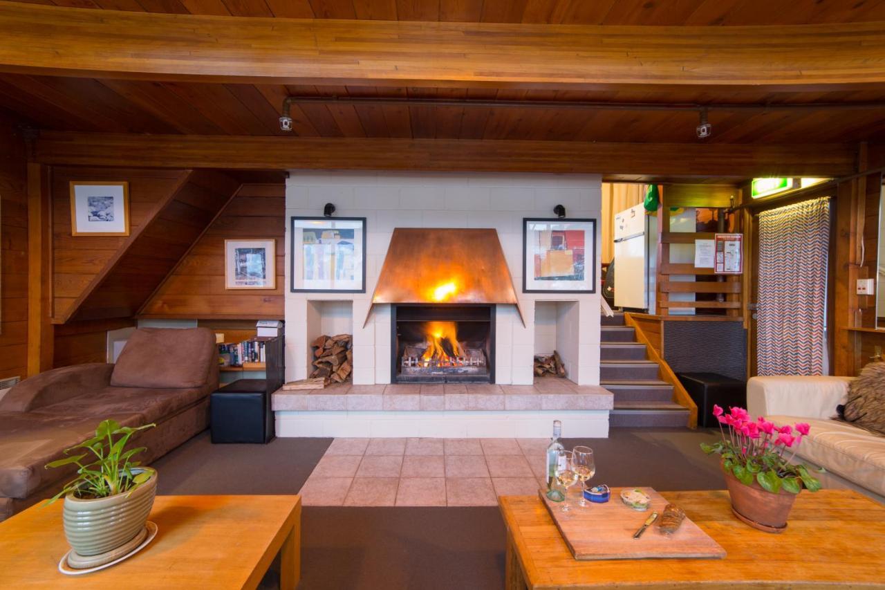 Aneeki Ski Lodge Thredbo Ngoại thất bức ảnh