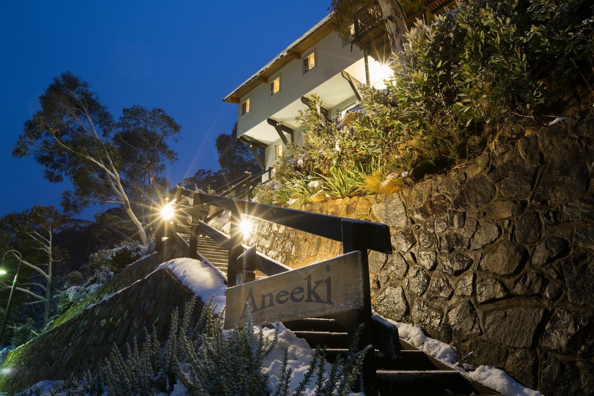 Aneeki Ski Lodge Thredbo Ngoại thất bức ảnh